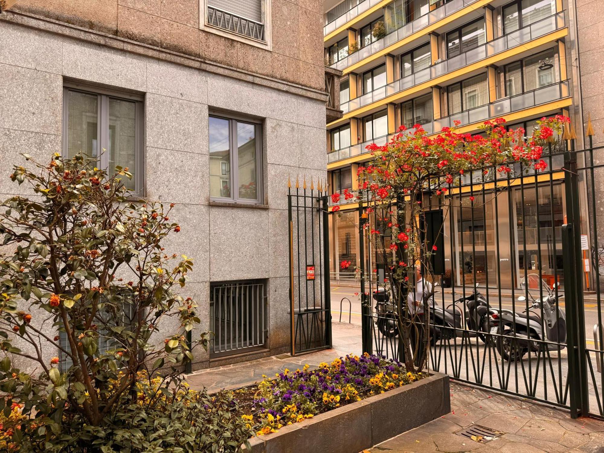 San Babila Design Apartment R&R Milán Exterior foto
